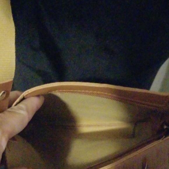 Small shoulder or cross body purse - Picture 3 of 3